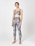 easyoga LA-VEDA Limber Up Bra - FA5 Masonry Grain