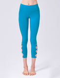 easyoga LA-VEDA Mesh to Riffle Cropped Pants - B27 Caribbean Blue