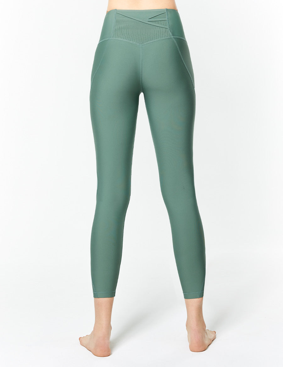 easyoga LA-VEDA All Round Cropped Tights - G05 Bean Green